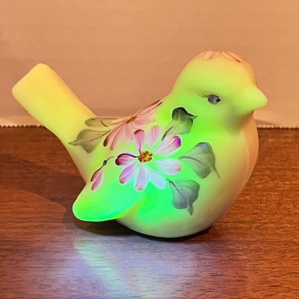 Fenton Burmese QVC Songbird Figurine with Pink Daisies - Glows